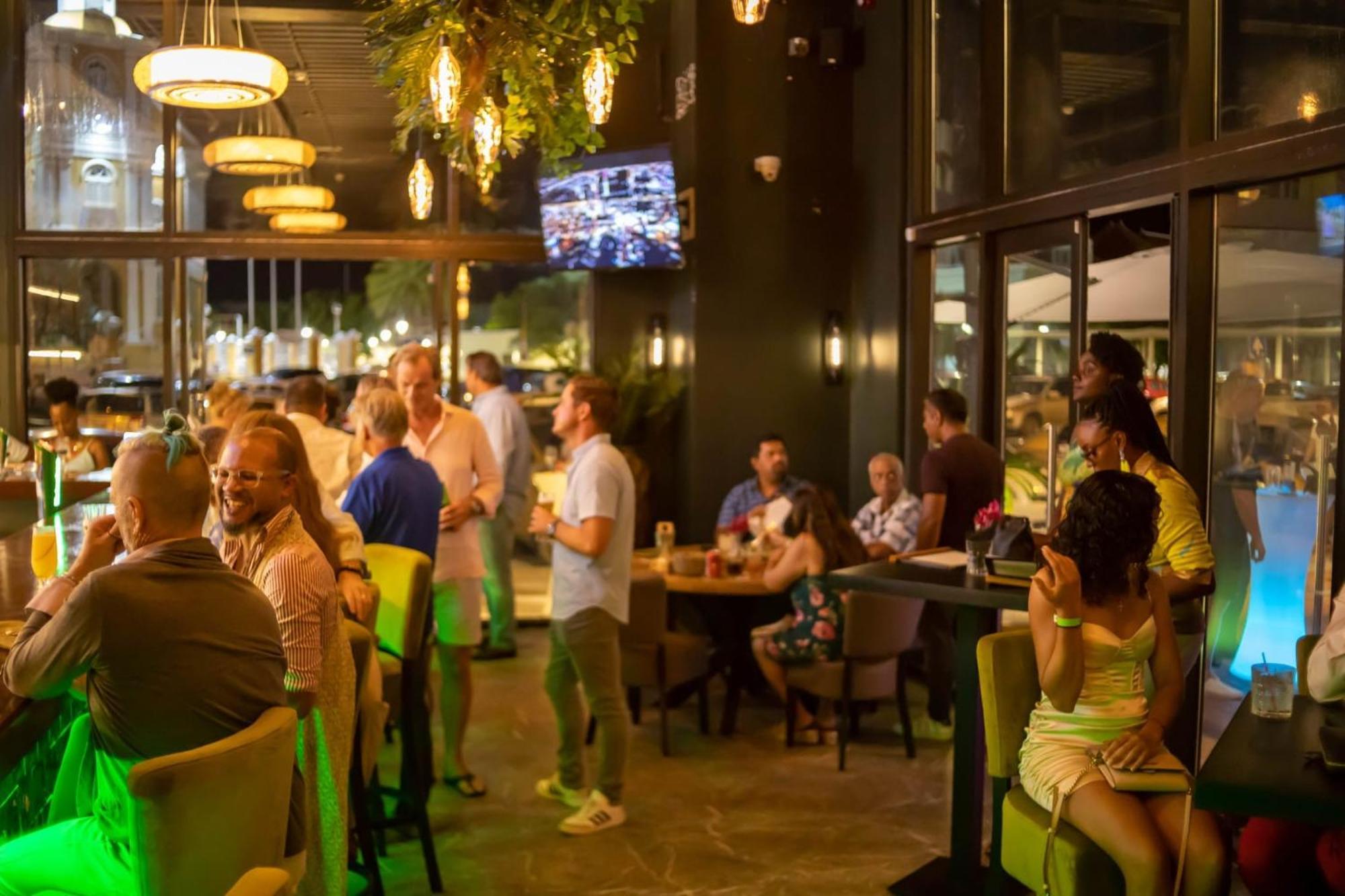 Elements Hotel & Shops Curacao วิลเลมสตัด ภายนอก รูปภาพ